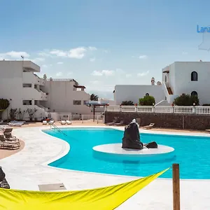 cactus-1-bed-ground-floor-apt-in-costa-teguise.in-canary-islands.com/